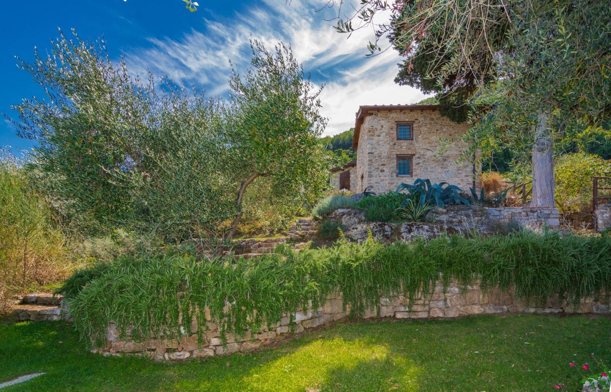 Tenuta San Giovanni Lucca - Borgo Ai Rovai エクステリア 写真